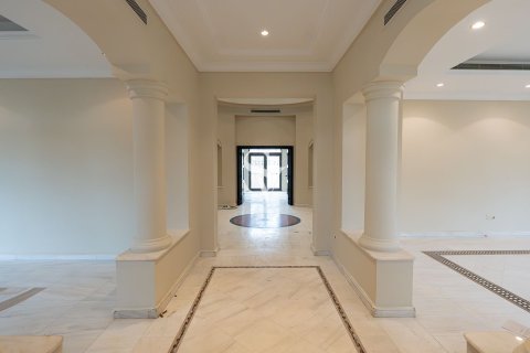 Снять в аренду виллу в Signature Villas, Пальма Джумейра, Дубай: 6 спален, 1242м², № 99886 - фото 22