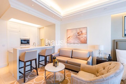 Apartment in Downtown Dubai (Downtown Burj Dubai), Dubai studio, 52 sq.m. № 45085 - photo 1