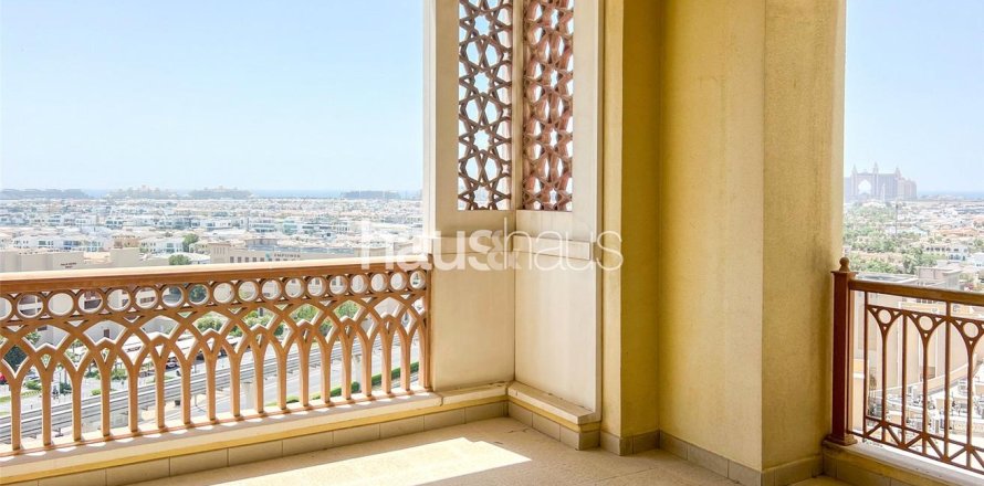 Apartment in Marina Residences, Palm Jumeirah, Dubai 2 bedrooms, 165 sq.m. № 45071