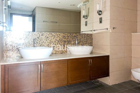 Appartement à Marina Residences, Palm Jumeirah, Dubai, 2 chambres, 165 m², № 45071 - photo 9