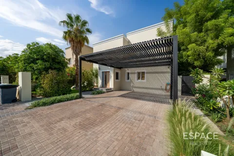 Villa in The Lakes, Dubai 3 bedrooms, 315 sq.m. № 71011 - photo 20