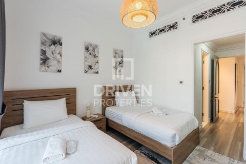 Apartment in Downtown Dubai (Downtown Burj Dubai), Dubai 2 bedrooms, 133.22 sq.m. № 128391 - photo 8