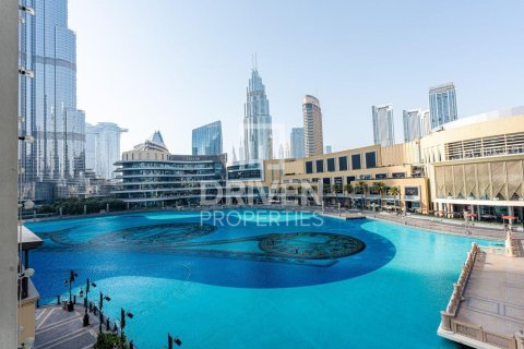Apartment in Downtown Dubai (Downtown Burj Dubai), Dubai 2 bedrooms, 133.22 sq.m. № 128391 - photo 13