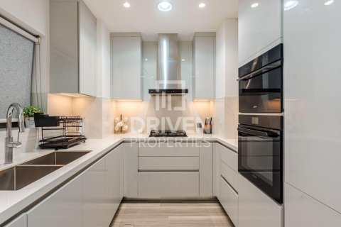 Apartment in Downtown Dubai (Downtown Burj Dubai), Dubai 2 bedrooms, 133.22 sq.m. № 128391 - photo 12