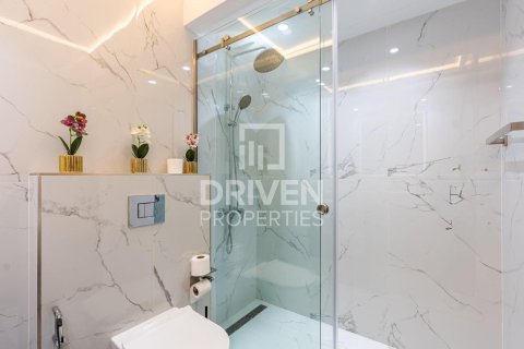 Apartment in Downtown Dubai (Downtown Burj Dubai), Dubai 2 bedrooms, 133.22 sq.m. № 128391 - photo 17