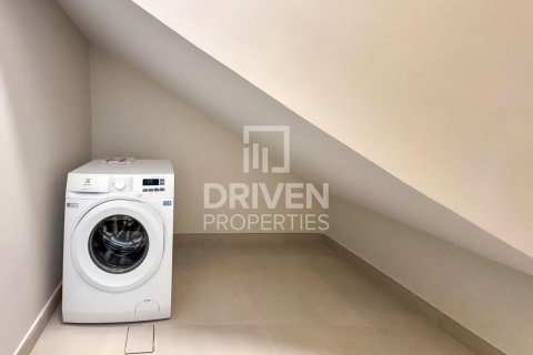 Townhouse in Damac Lagoons, Dubai 5 bedrooms, 301.93 sq.m. № 128390 - photo 19