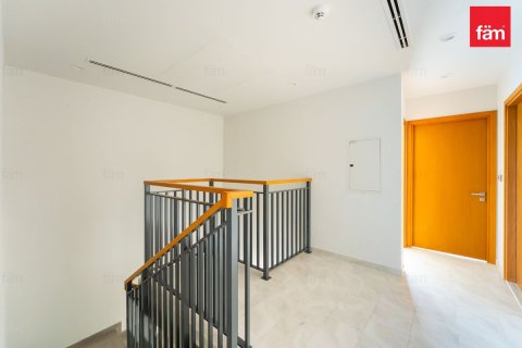 Maison de ville à Dubai, 4 chambres, 242.4 m², № 112552 - photo 2