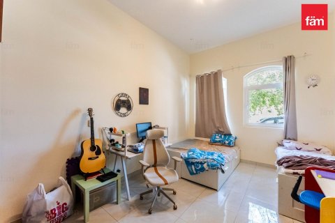 Appartement à Motor City, Dubai, 3 chambres, 187.8 m², № 112538 - photo 5