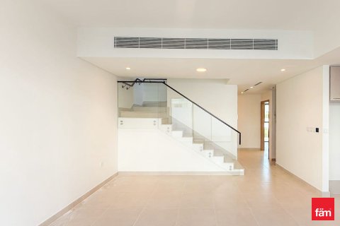 Villa à Dubai, 4 chambres, 249.2 m², № 112551 - photo 4
