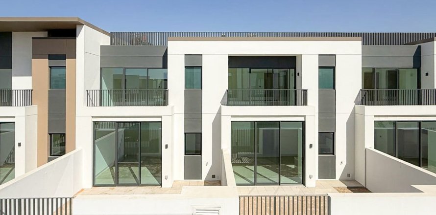 Villa à Dubai, 4 chambres, 249.2 m², № 112551