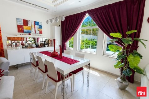 Villa à Jumeirah Park, Dubai, 3 chambres, 677.7 m², № 112540 - photo 2