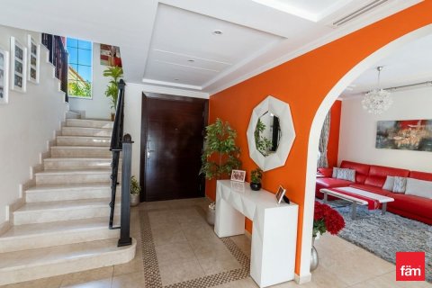 Villa à Jumeirah Park, Dubai, 3 chambres, 677.7 m², № 112540 - photo 7