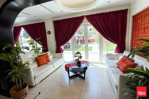 Villa à Jumeirah Park, Dubai, 3 chambres, 677.7 m², № 112540 - photo 6