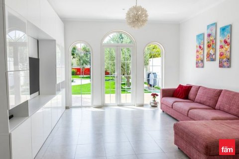 Villa à Jumeirah Park, Dubai, 3 chambres, 677.7 m², № 112540 - photo 4