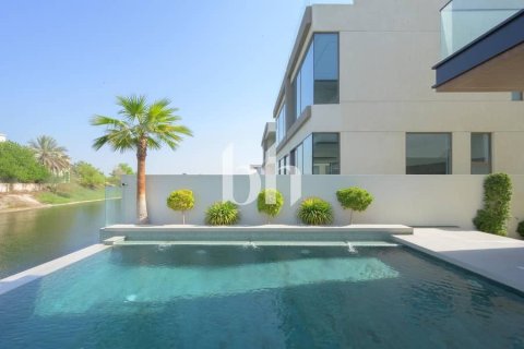 Купить виллу в Jumeirah Park, Дубай: 5 спален, 631м², № 56280 - фото 5