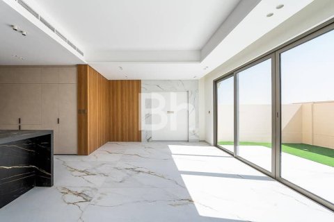 Adosado en Jumeirah Golf Estates, Dubai, 3 dormitorios, 204 m², № 24309 - foto 15