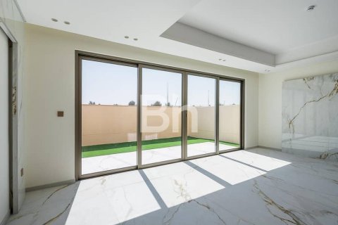 Adosado en Jumeirah Golf Estates, Dubai, 3 dormitorios, 204 m², № 24309 - foto 14