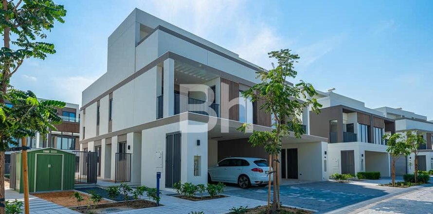 Villa à Tilal Al Ghaf, Dubai, 4 chambres, 317 m², № 24308