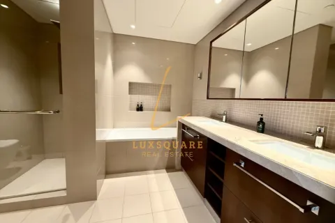 Appartement à BOULEVARD POINT à Downtown Dubai (Downtown Burj Dubai), Dubai, 3 chambres, 170 m², № 69298 - photo 17