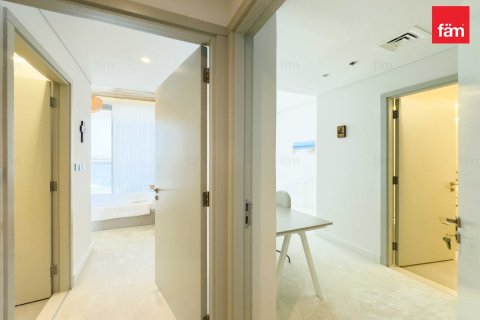 Apartment in Dubai Harbour, Dubai 3 bedrooms, 172.5 sq.m. № 16621 - photo 18