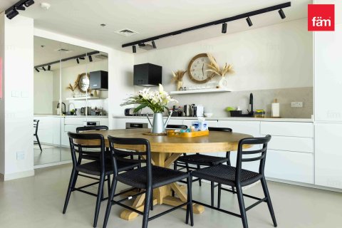 Apartment in Dubai Harbour, Dubai 3 bedrooms, 172.5 sq.m. № 16621 - photo 9