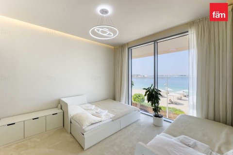 Apartment in Dubai Harbour, Dubai 3 bedrooms, 172.5 sq.m. № 16621 - photo 13