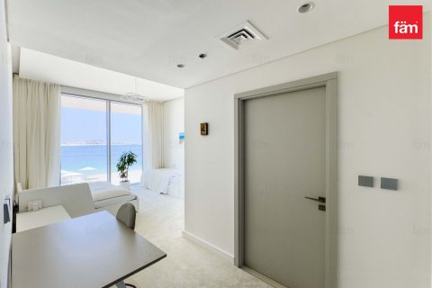 Apartment in Dubai Harbour, Dubai 3 bedrooms, 172.5 sq.m. № 16621 - photo 12