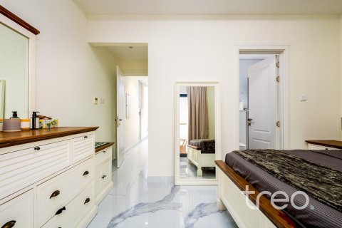Villa in Dubai 3 bedrooms, 175.12 sq.m. № 138069 - photo 10