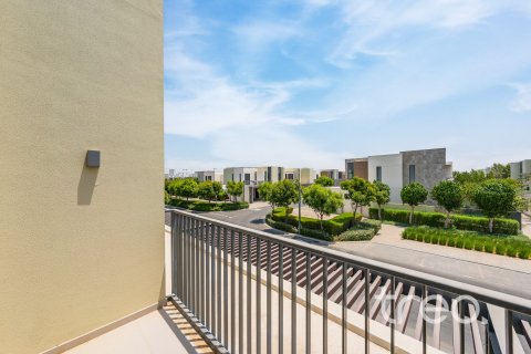 Townhouse in Joy, Arabian Ranches 3, Dubai 3 bedrooms, 180.05 sq.m. № 138061 - photo 6
