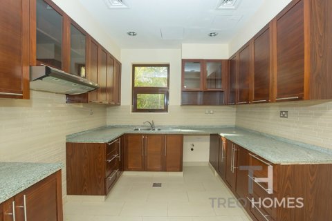 Villa in Casa, Arabian Ranches 2, Dubai 4 bedrooms, 297 sq.m. № 16789 - photo 7