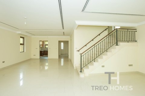 Villa in Casa, Arabian Ranches 2, Dubai 4 bedrooms, 297 sq.m. № 16789 - photo 5