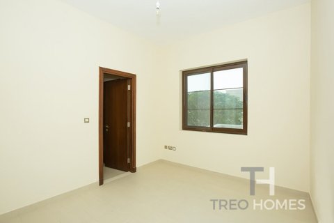 Villa in Casa, Arabian Ranches 2, Dubai 4 bedrooms, 297 sq.m. № 16789 - photo 13