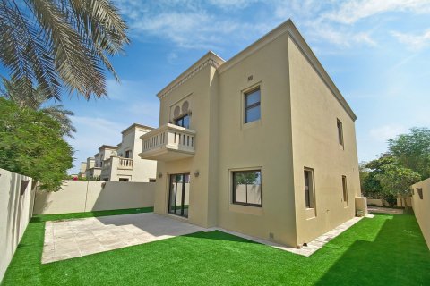 Villa in Casa, Arabian Ranches 2, Dubai 4 bedrooms, 297 sq.m. № 16789 - photo 1