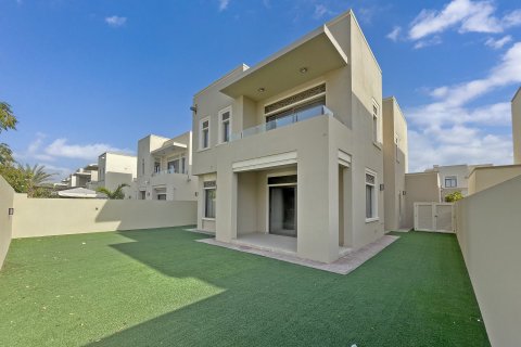 Villa in Azalea, Arabian Ranches 2, Dubai 4 bedrooms, 312 sq.m. № 16788 - photo 1