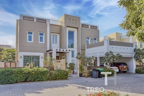 Villa à Rahat, Mudon, Dubai, 4 chambres, 636 m², № 16783 - photo 1