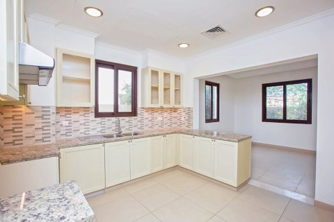 Villa in Arabian Ranches 2, Dubai 3 bedrooms, 294 sq.m. № 16790 - photo 8