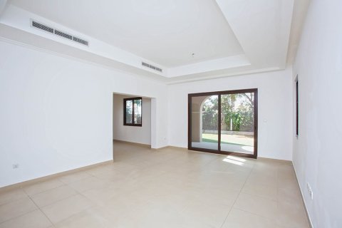 Villa in Arabian Ranches 2, Dubai 3 bedrooms, 294 sq.m. № 16790 - photo 4