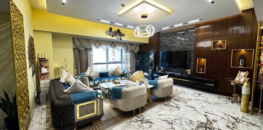 Apartment in Business Bay, Dubai 3 bedrooms, 203 sq.m. № 90380