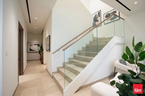 فيلا في دبي 4 غرف نوم, 398 م² رقم 90382 - صورة 3