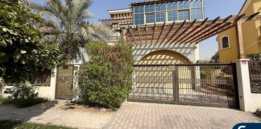 Villa à Hacienda, The Villa, Dubai, 5 chambres, 689 m², № 76014