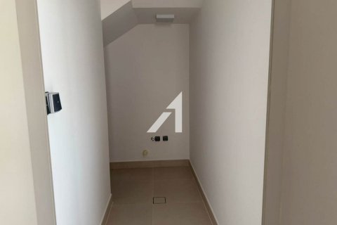 Villa à Aura, Dubai, 5 chambres, 228.1 m², № 63043 - photo 9