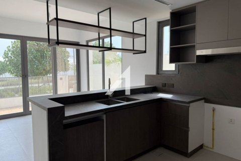 Villa à Aura, Dubai, 5 chambres, 228.1 m², № 63043 - photo 6