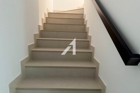 Villa à Aura, Dubai, 5 chambres, 228.1 m², № 63043 - photo 8