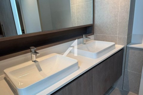 Villa à Aura, Dubai, 5 chambres, 228.1 m², № 63043 - photo 22