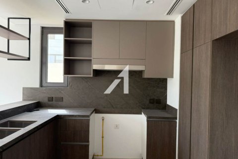 Villa à Aura, Dubai, 5 chambres, 228.1 m², № 63043 - photo 5