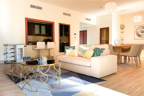 Apartment in Bahar, Jumeirah Beach Residence, Dubai 1 bedroom, 142 sq.m. № 63048 - photo 1