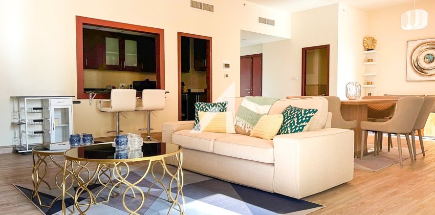 Apartment in Bahar, Jumeirah Beach Residence, Dubai 1 bedroom, 142 sq.m. № 63048