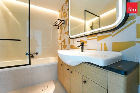 Apartment in Al Barsha, Dubai 2 bedrooms, 139.1 sq.m. № 94678 - photo 7