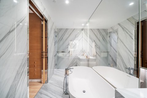 Apartment in Palm Jumeirah, Dubai 2 bedrooms, 179 sq.m. № 73265 - photo 21