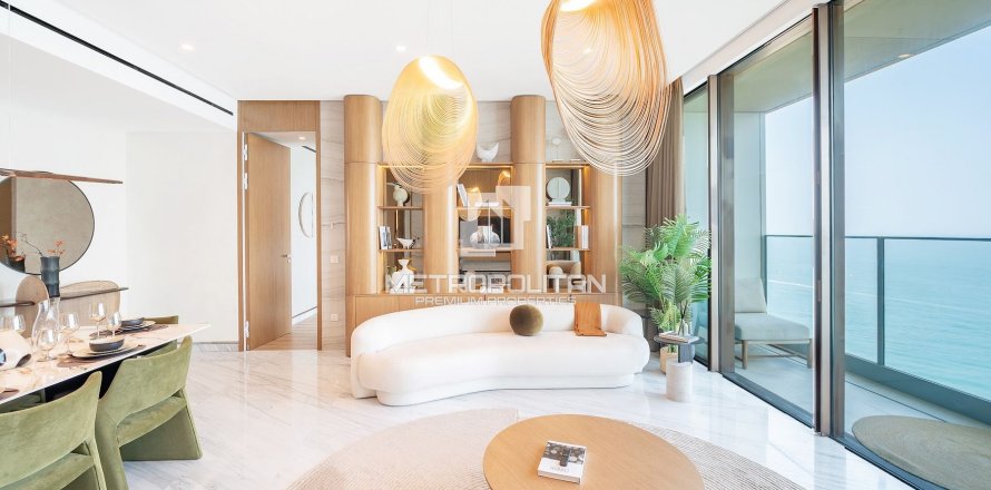 Apartment in Palm Jumeirah, Dubai 2 bedrooms, 179 sq.m. № 73265